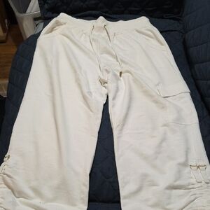 Liz Claiborne White Knit Cargo Pants